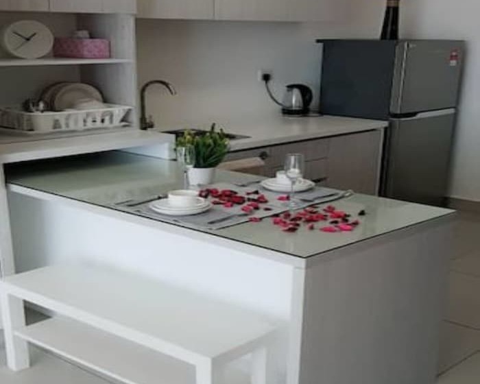 بنسيون Trefoil Setia Alam A28