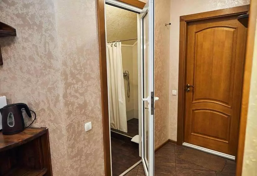 هاستل инь янь