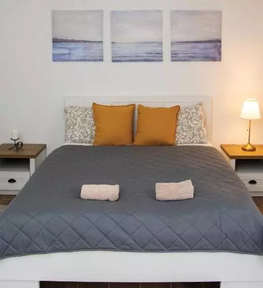 Aamiaismajoitus (B&B) Szépasszony Fogadó