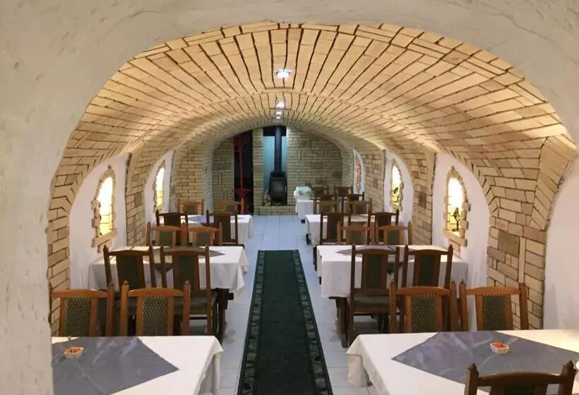 Aamiaismajoitus (B&B) Szépasszony Fogadó