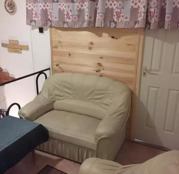 Aamiaismajoitus (B&B) Szépasszony Fogadó