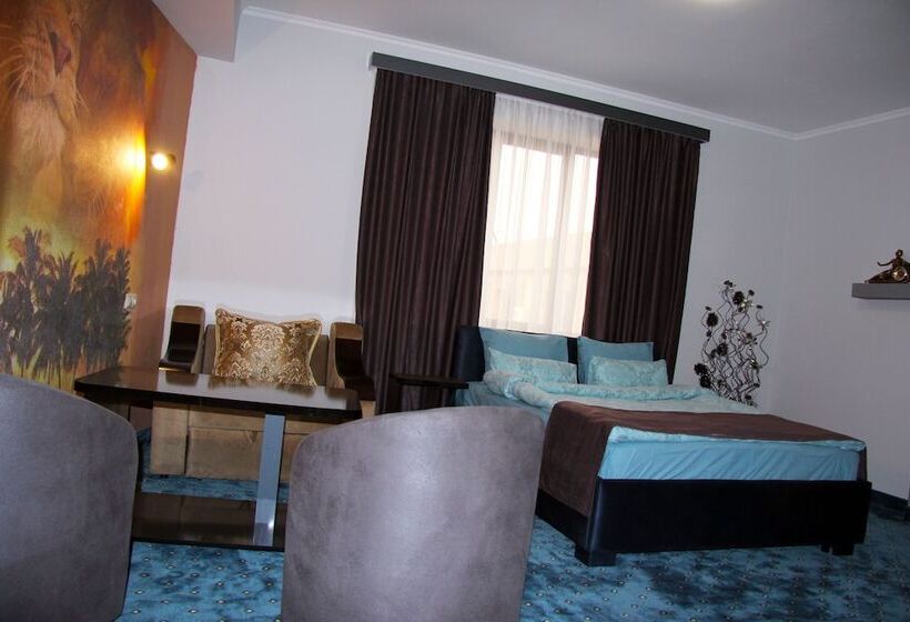 Nice Hotel Yerevan