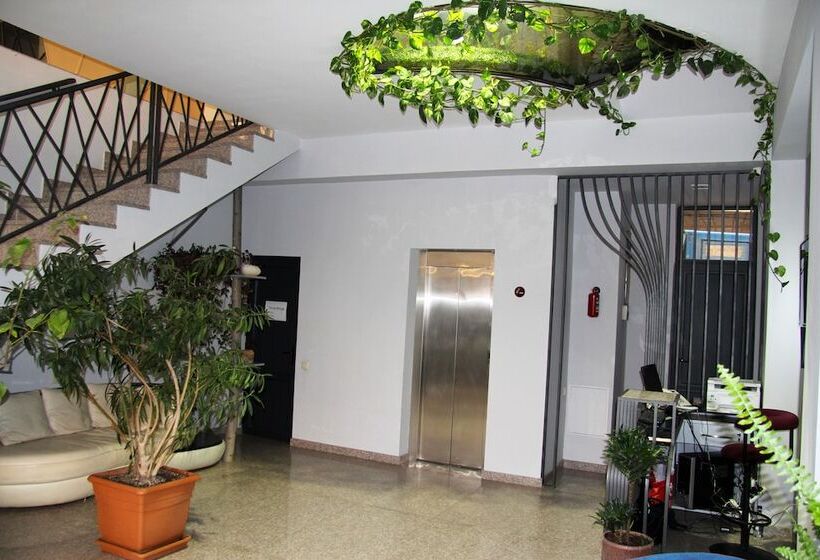 Nice Hotel Yerevan