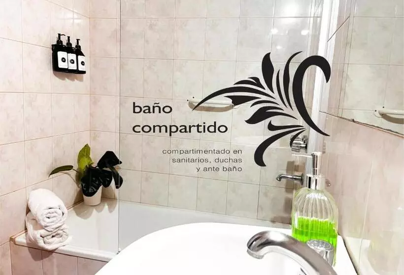 پانسیون Calchaquíes Home Hostel