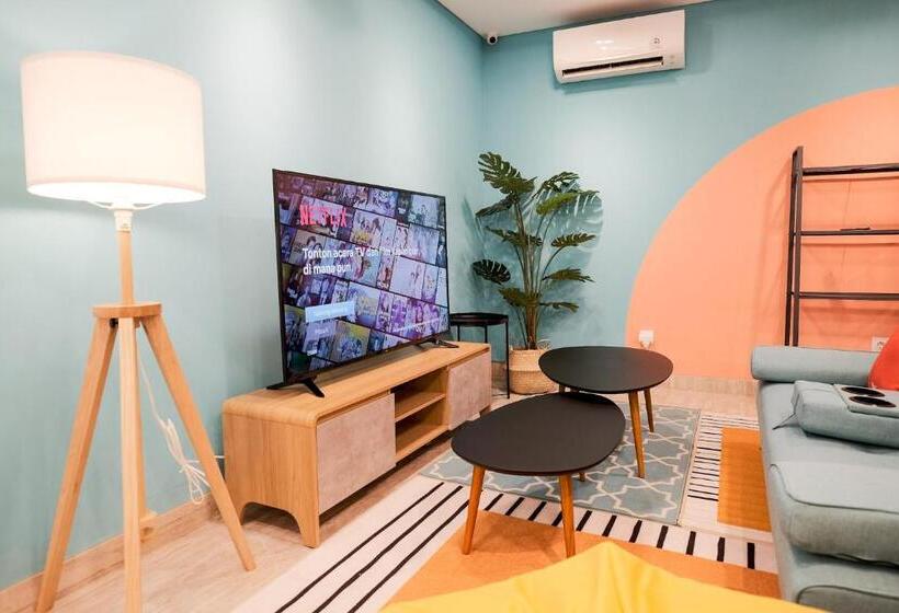 Sans Hotel Puri Indah Jakarta