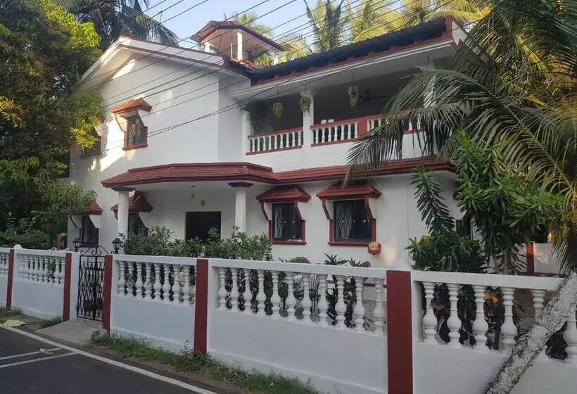 ベッドアンドブレックファースト Casa Casita Candolim