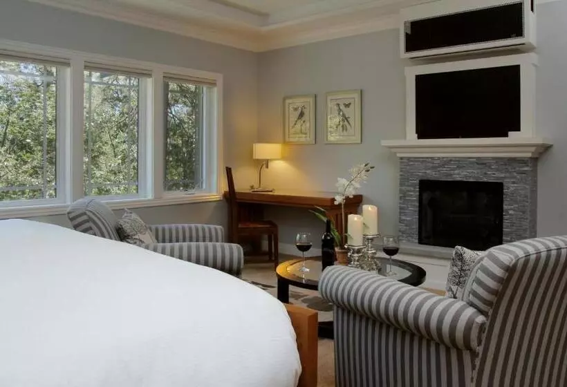 Aamiaismajoitus (B&B) The Grand Idyllwild Lodge