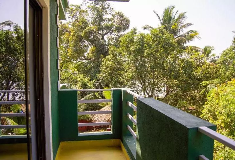 Green Nest Hostel, Baga   Arpora