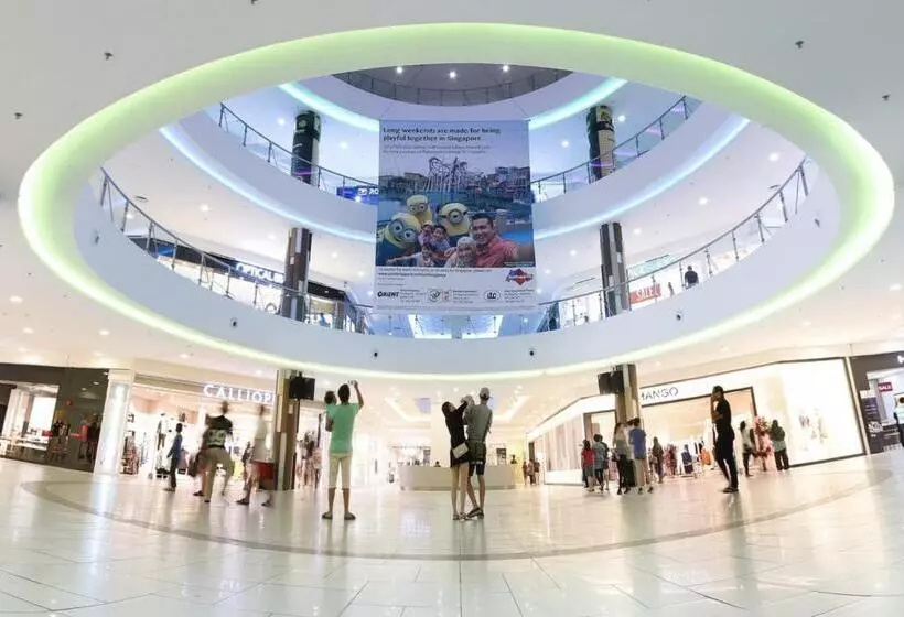 هتل Luco Apartments @ Viva City Megamall