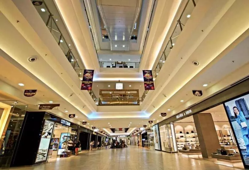 هتل Luco Apartments @ Viva City Megamall