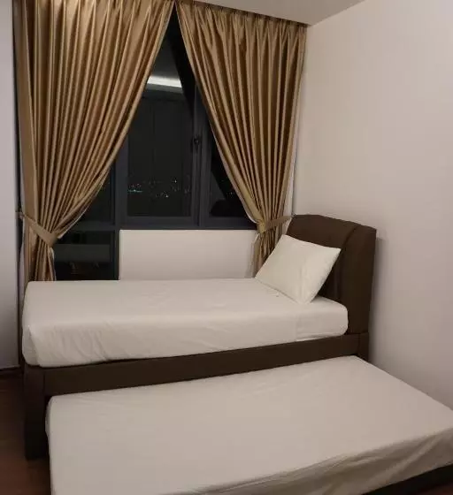 هتل Luco Apartments @ Viva City Megamall