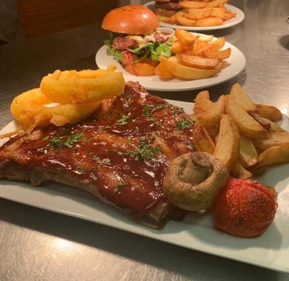 Отель The Savoy