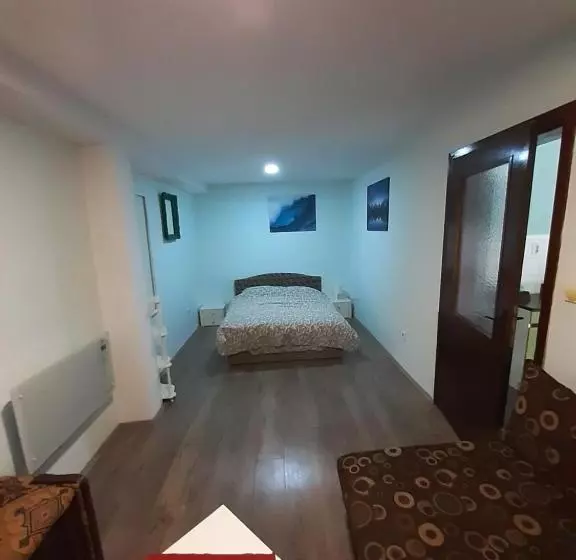 پانسیون Juliana