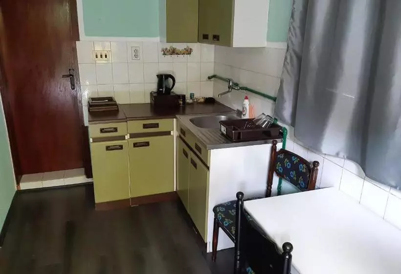 پانسیون Juliana