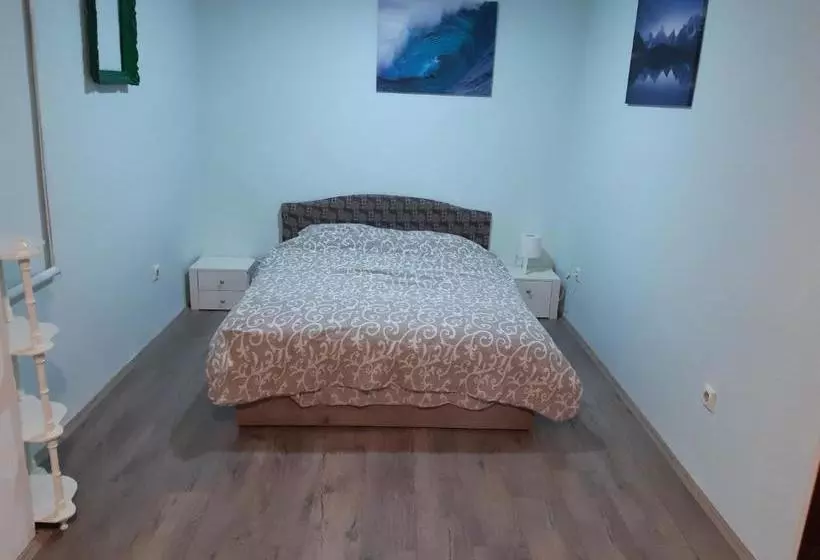 پانسیون Juliana