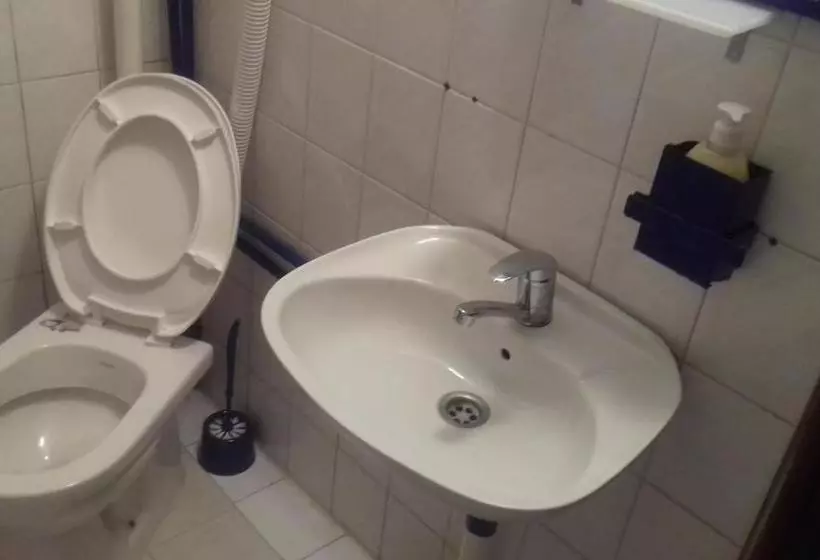 پانسیون Juliana