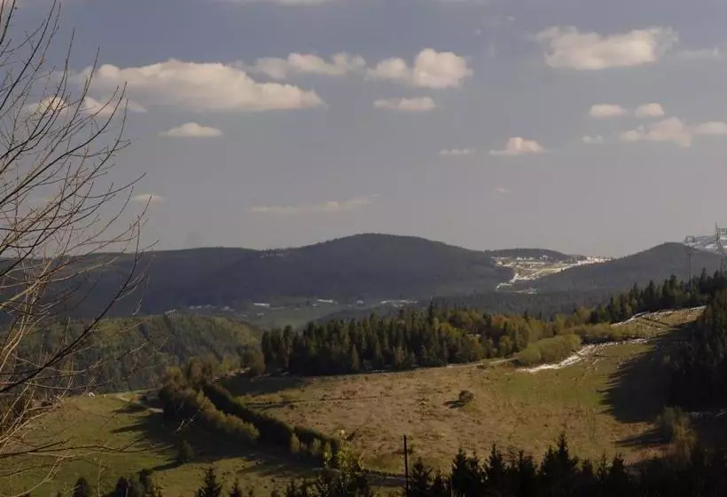 پانسیون Les ô Welches Côté Lac