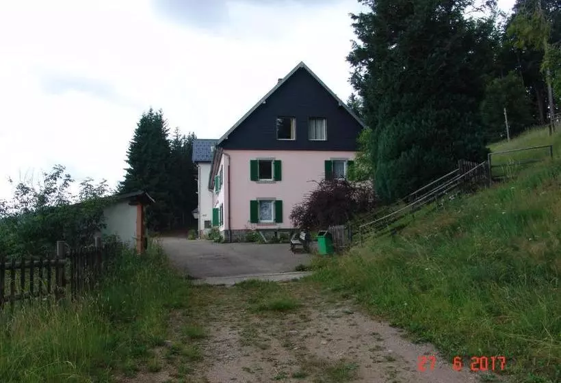 پانسیون Les ô Welches Côté Lac