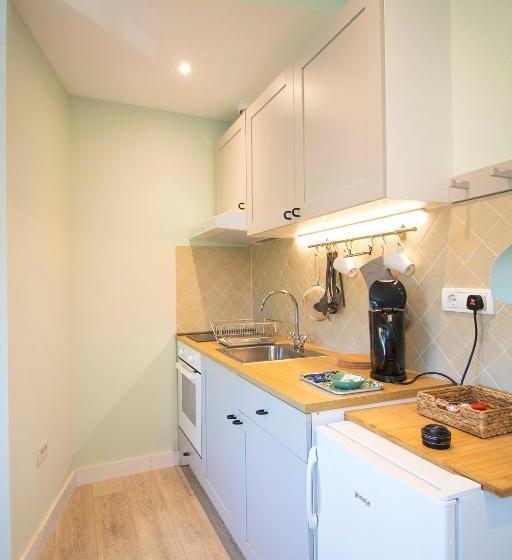 پانسیون Nana / Sobe & Apartmani