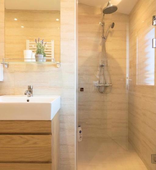 پانسیون Nana / Sobe & Apartmani