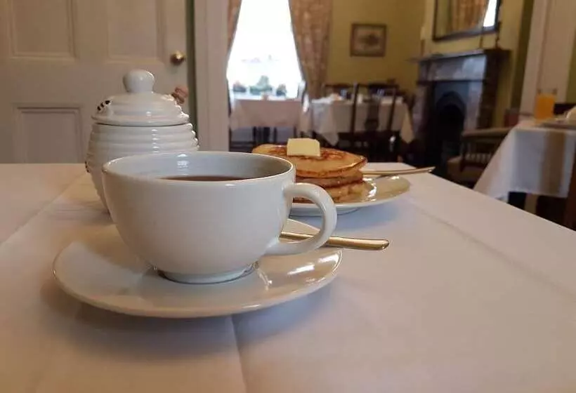 Majatalo The Portland Guesthouse