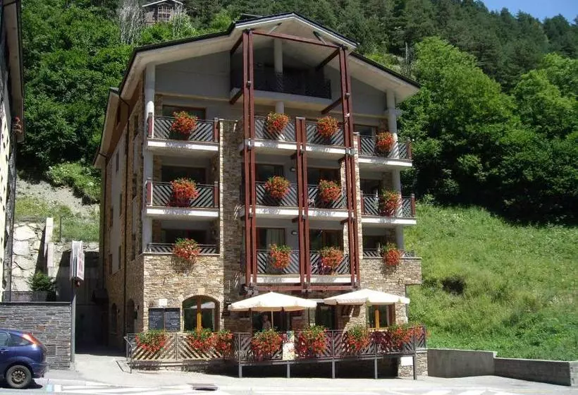 Apartaments Turistics Sant Roma