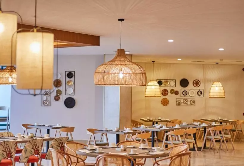 Dreams Lanzarote Playa Dorada Resort & Spa