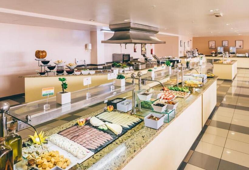 Grand Muthu Golf Plaza Hotel & Spa