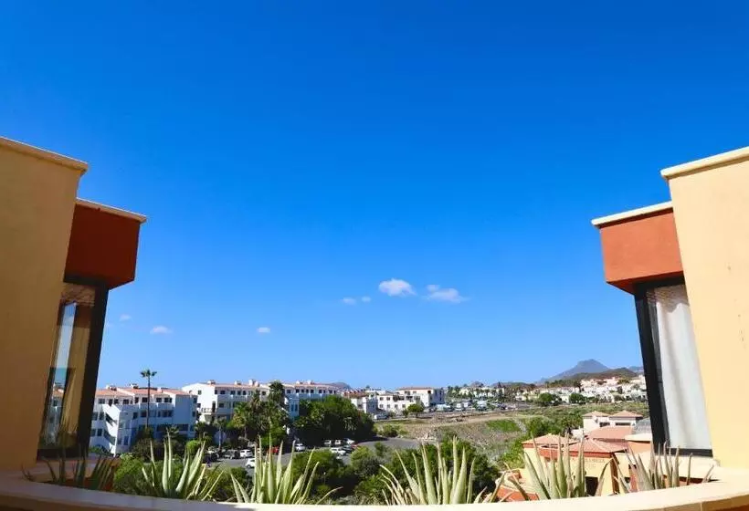 Grand Muthu Golf Plaza Hotel & Spa