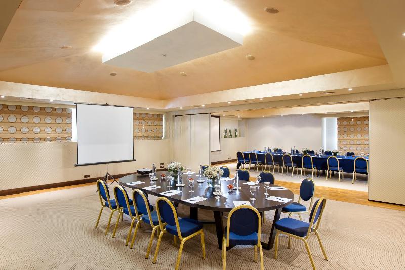 Grand Resort Lagonissi