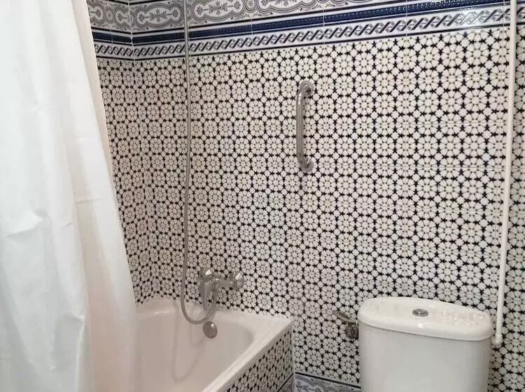 Хостел Casa Consell Gran Via, Guest House