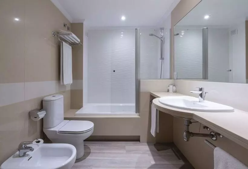 Отель Attica 21 Barcelona Mar