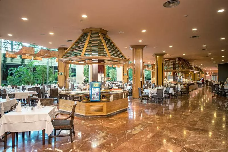 Hotelli Beatriz Costa & Spa