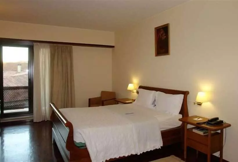 فندق Fortaleza de Almeida