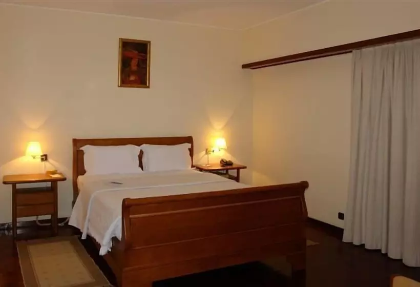 فندق Fortaleza de Almeida