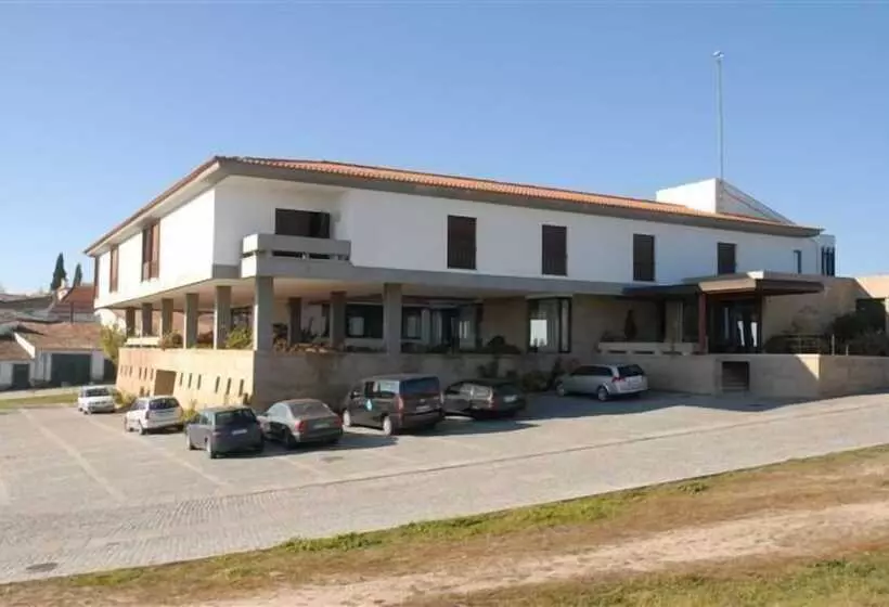 فندق Fortaleza de Almeida