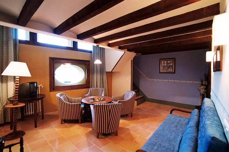 Отель Hospederia Meson De La Dolores