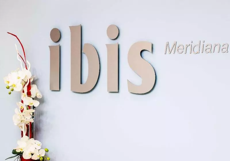 Отель Ibis Barcelona Meridiana