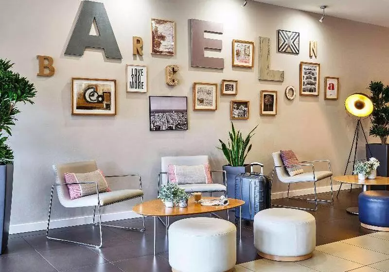 Отель Ibis Barcelona Meridiana