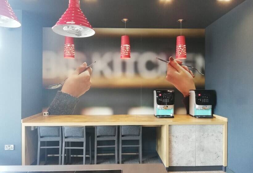 호텔 Ibis Birmingham Bordesley Circus