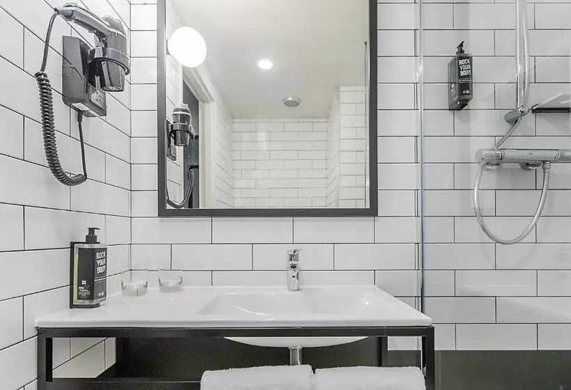 Hotel Ibis Guimaraes