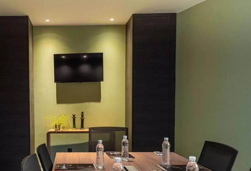 هتل Ibis Marrakech Centre Gare