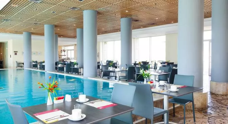 Hotel Arena By The Beach