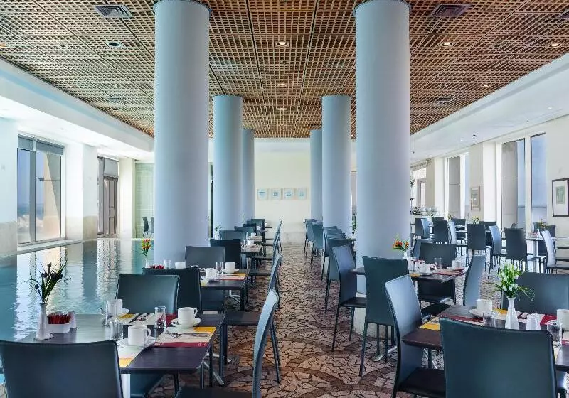 Hotel Arena By The Beach