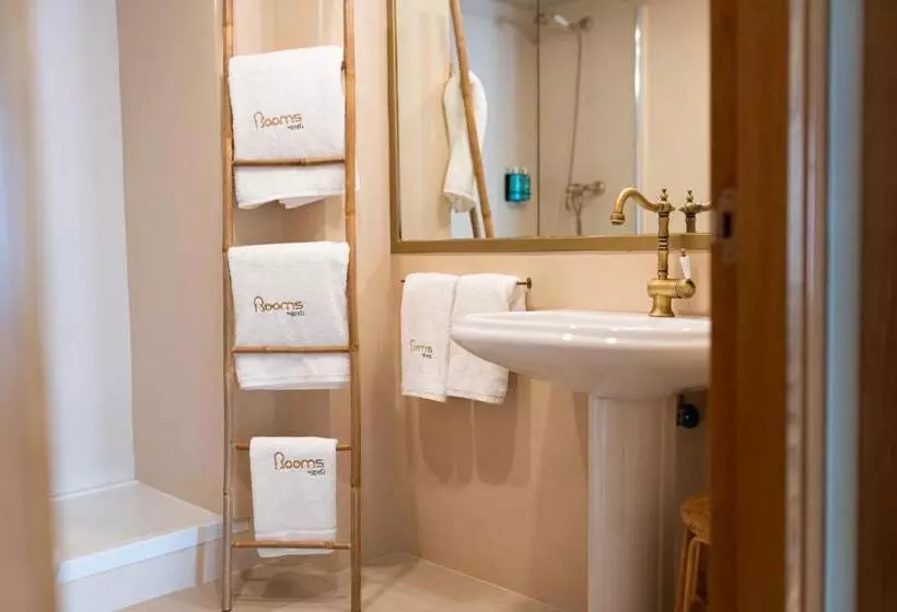 فندق Rooms By Jova