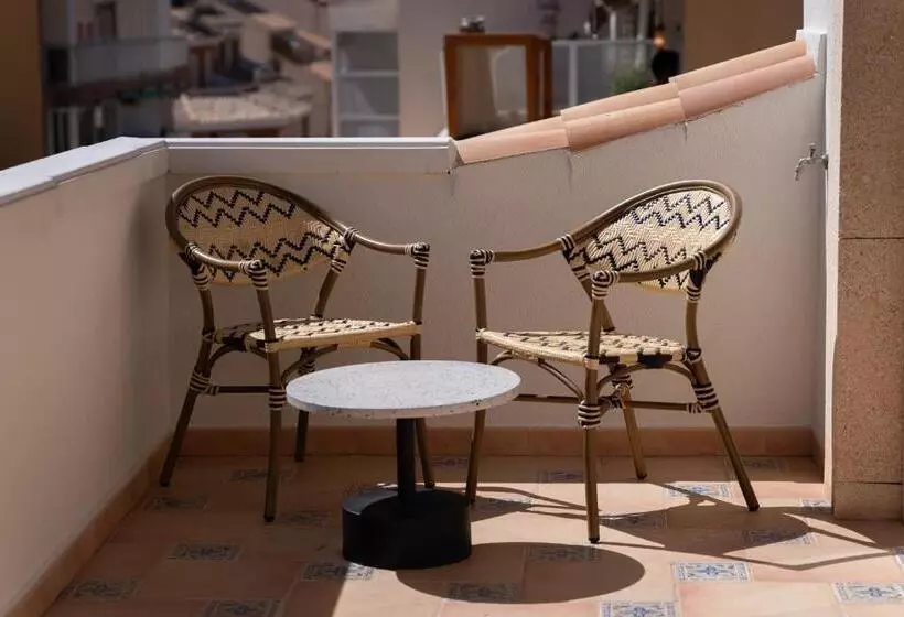 فندق Rooms By Jova