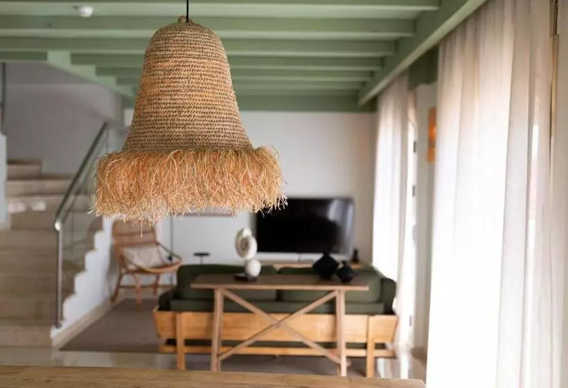 فندق Rooms By Jova