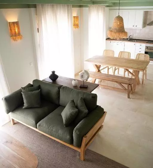 فندق Rooms By Jova