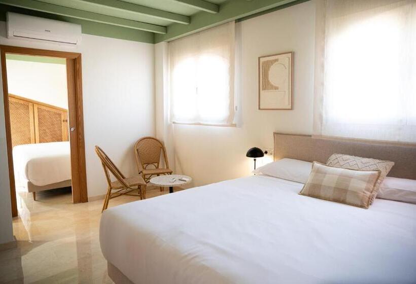 هتل Rooms By Jova