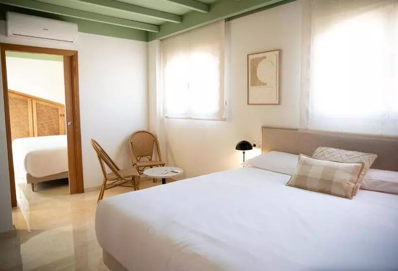 فندق Rooms By Jova